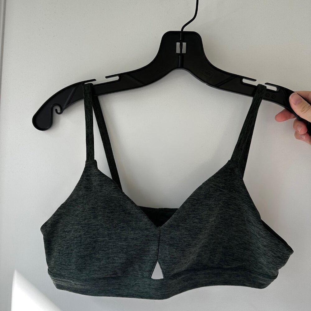 Alo Yoga Sports Bra